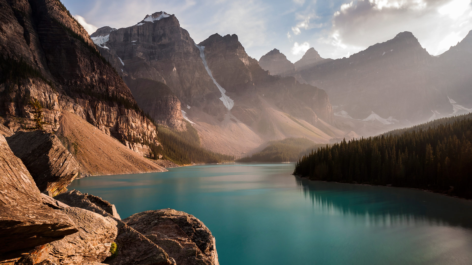 Moraine Lake in Banff at sunset, Alberta, Canada