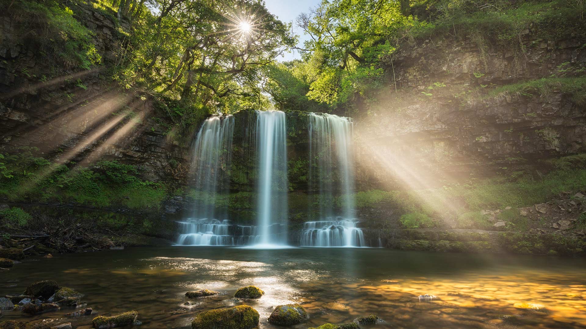 Sgwd yr Eira waterfall, Bannau Brycheiniog National Park, Wales