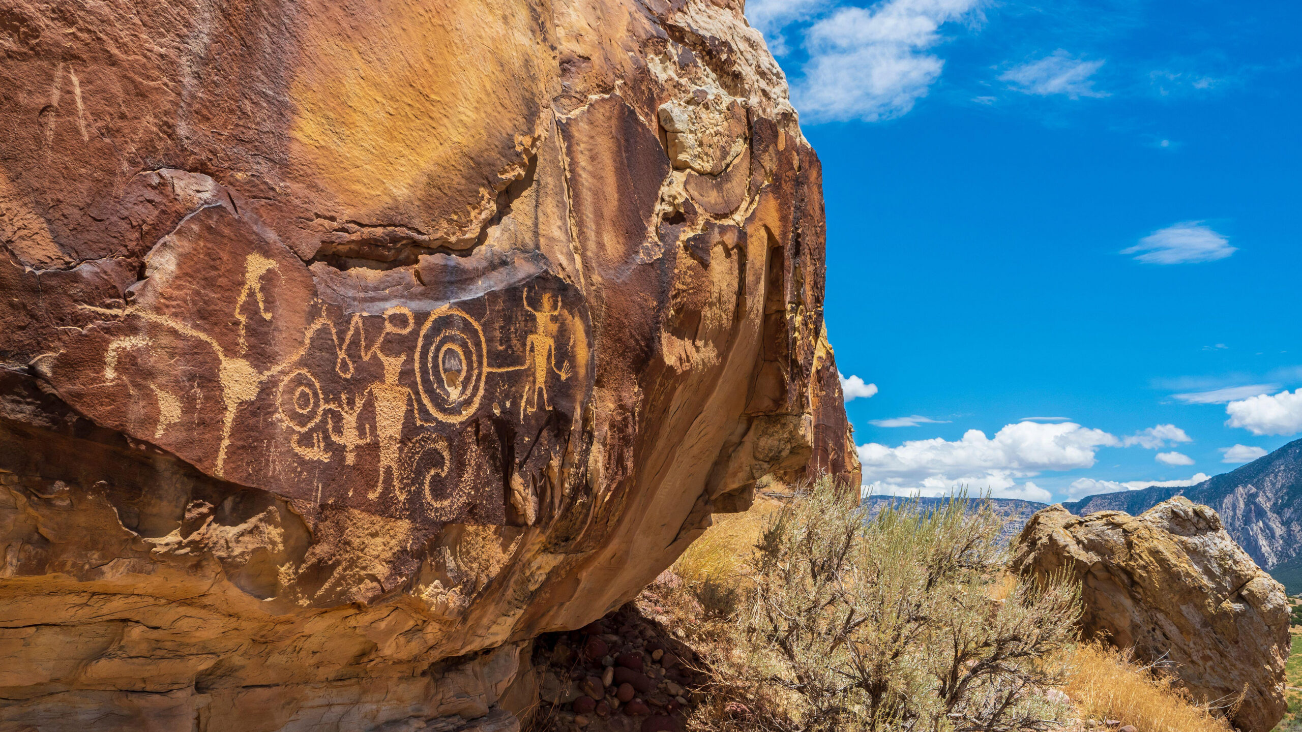 Fremont Indian petroglyphs, Dinosaur National Monument, Jensen, Utah