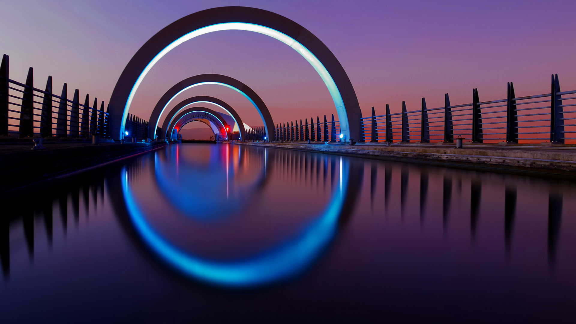 Night hypnosis, Falkirk wheel, Stirlingshire, Scotland, UK