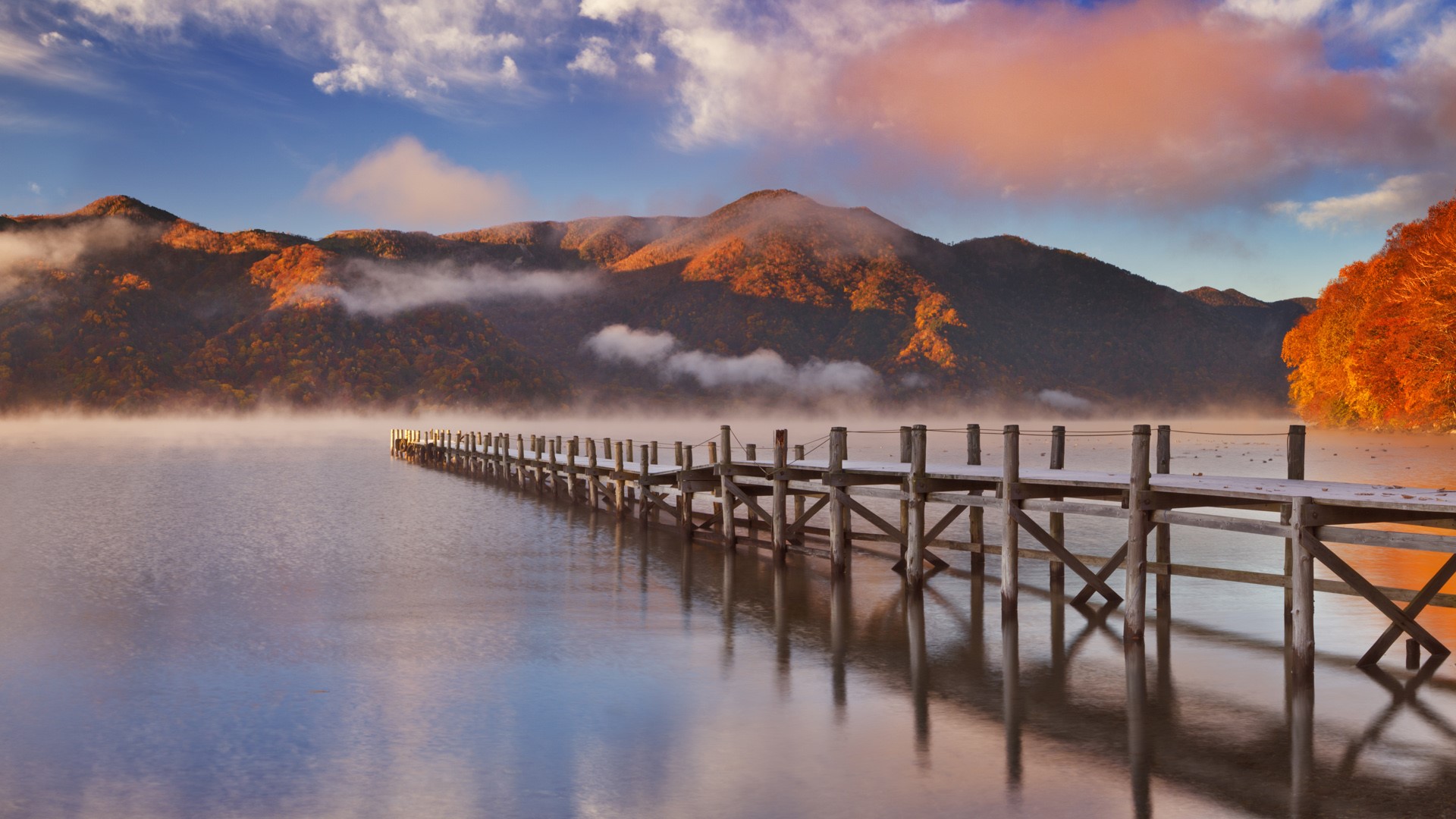Jetty in Lake Chūzenji at autumn sunrise, Nikkō National Park, Tochigi, Japan