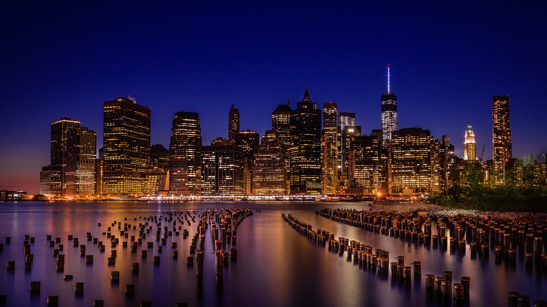 Brooklyn Bridge Park with Manhattan skyline during night, New York City, USA